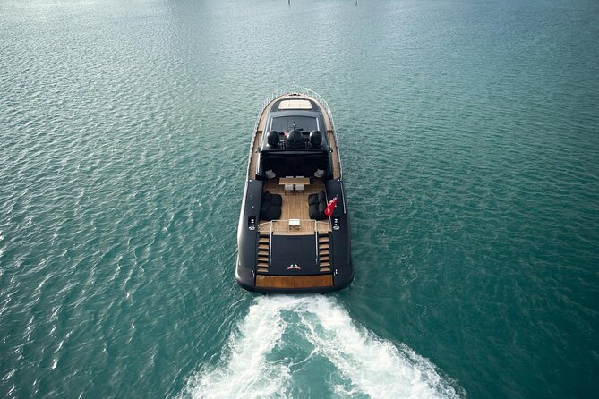 108 ft Neoprene Overmarine Yacht - Is $6,612 good value for 10 people?