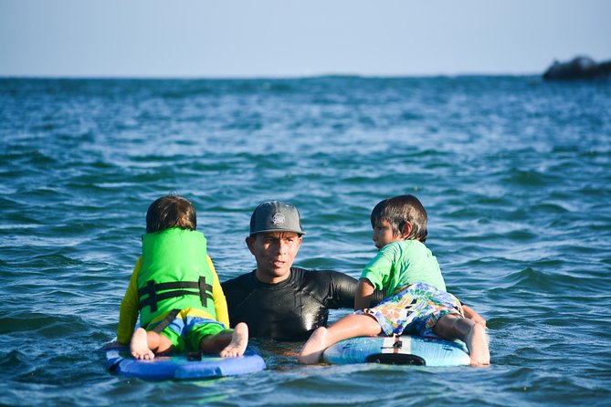 120 Min Surf Lesson / Great for All Levels - Learning to Surf at Costa Azul
