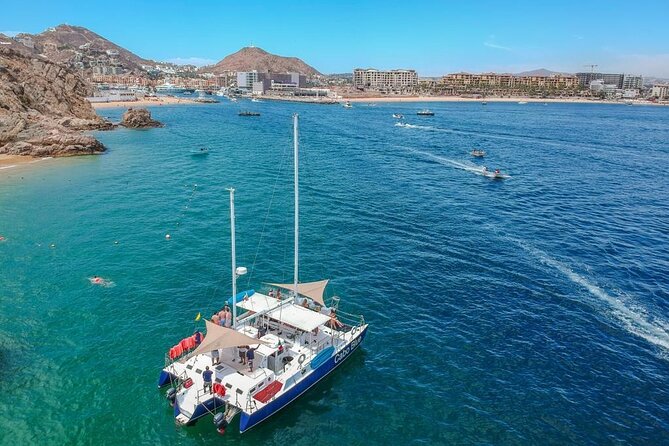 3 hour Snorkeling and Catamaran in Cabo San Lucas - Cabo’s famous Arch in the first 20 minutes