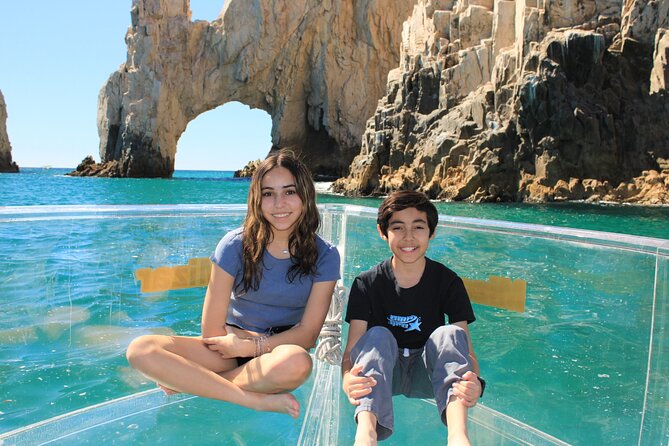 45 Minute Transparent Boat Ride to the Arch of Cabo San Lucas - Finding the marina meeting point