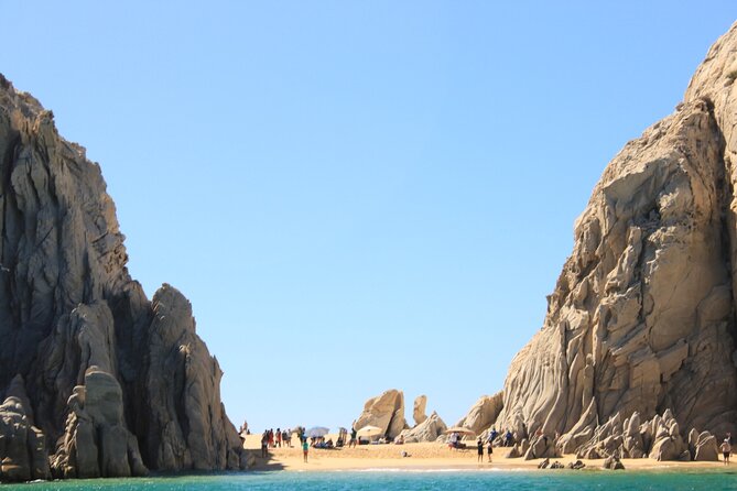 45 Minute Transparent Boat Ride to the Arch of Cabo San Lucas - Who will enjoy this boat ride most