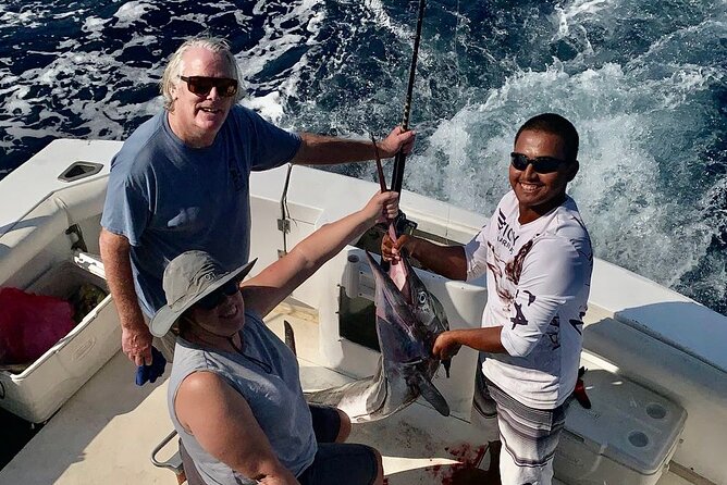 5-Hours Private Fishing Experience in Cruiser in Cabo San Lucas - What the crew can add to your day