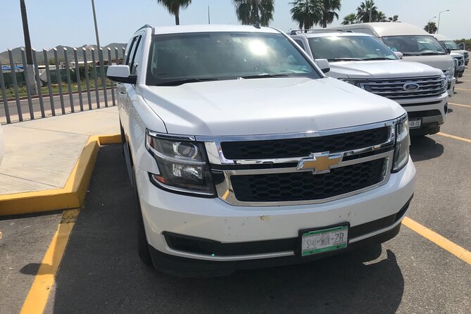 Airport Los Cabos Private Transportation - Drinks, Water, and Other Small Comforts