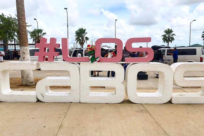 Airport Los cabos Round Trip Transportation - What the $175 group price really buys