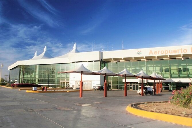 Airport Transfer to Cabo San Lucas & Pacific side Hotels & Villas Round Trip - Key points to know before booking