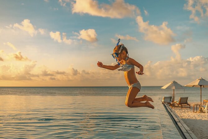 All inclusive private Beach Club - Best for couples, families, and cruise visitors