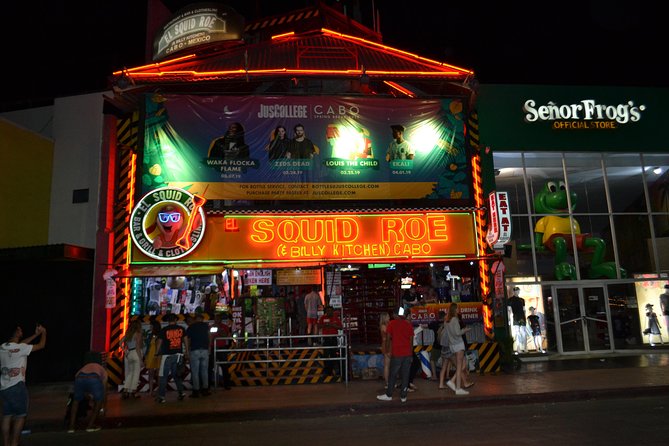 All you can drink (3 hrs) - El Squid Roe Los Cabos - Entering El Squid Roe in central Cabo San Lucas