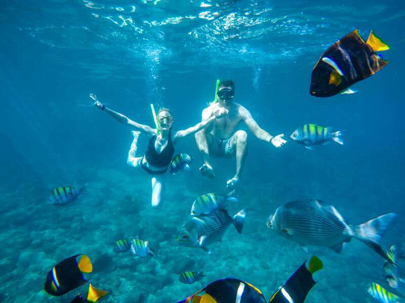 Cabo Catamaran Snorkel: Arch & Santa Maria, Open Bar, Snacks - Lovers Beach and the Arch in the first 20 minutes