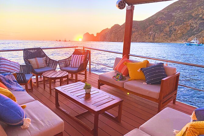Cabo Private Catamaran: Chill Experience with Sup and Float Mat - The timing issue you should take seriously