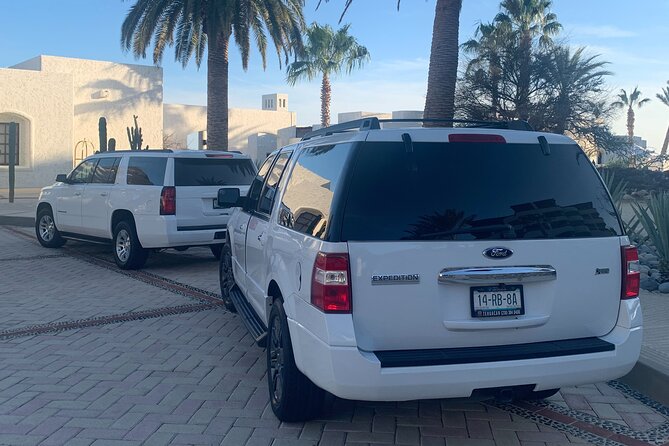 Cabo Private Transportation Airport to Cabo San Lucas Pacific Side, Nobu Hard Rock - A private ride built for up to five people