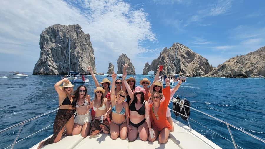 Cabo: Private Yacht Tour, Water Activities, Lunch & Drinks - Lunch, margaritas, and your own music