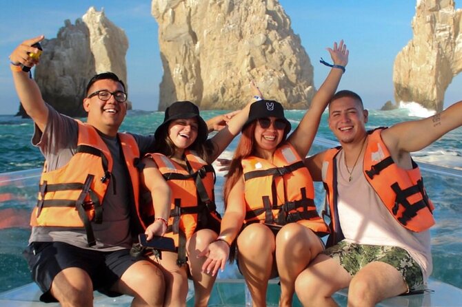 Cabo's Original Clear Boat Tour: See the Arch and Land's End - Meeting at Cabo Marina