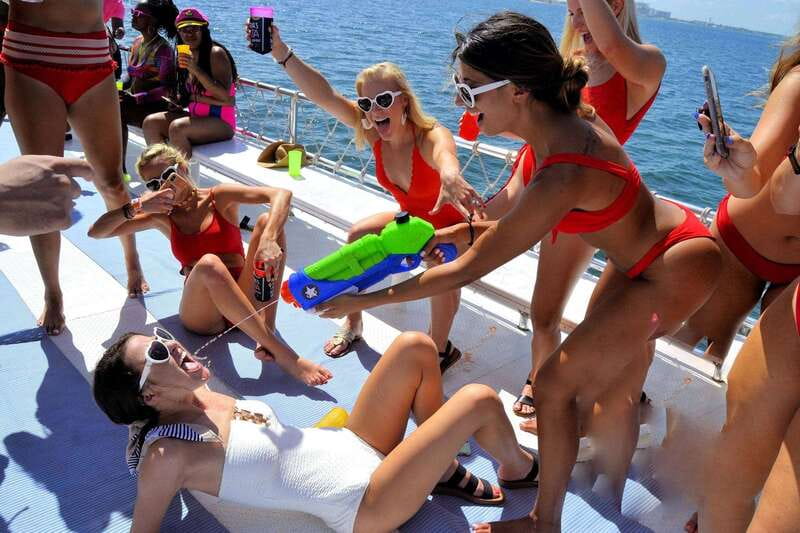 Cabo San Lucas: Adults-Only Boat Party with Drinks & Live DJ - Snacks, sandwiches, and the champagne finish
