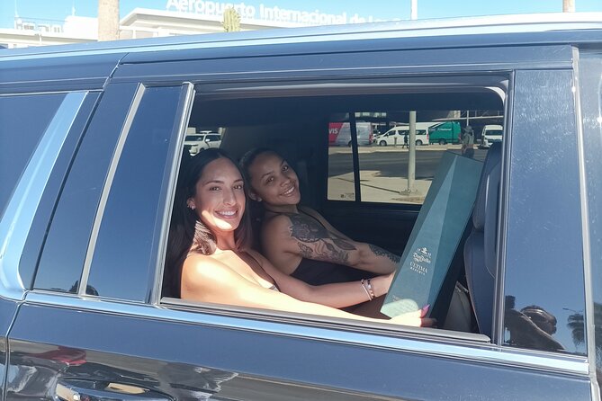 Cabo San Lucas Affordable Luxury Transfers - A private arrival without the resort sales pitch