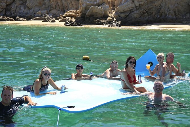 Cabo San Lucas Arch Tour and we go down to Playa del Amor - What the Sea of Cortez adds to the trip