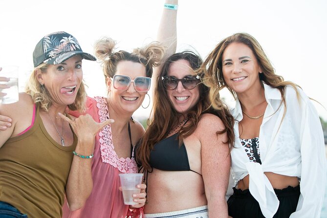 Cabo San Lucas Boat Tour with Snorkeling, Open Bar, and Lunch - Playa El Chileno and Pelican Rock