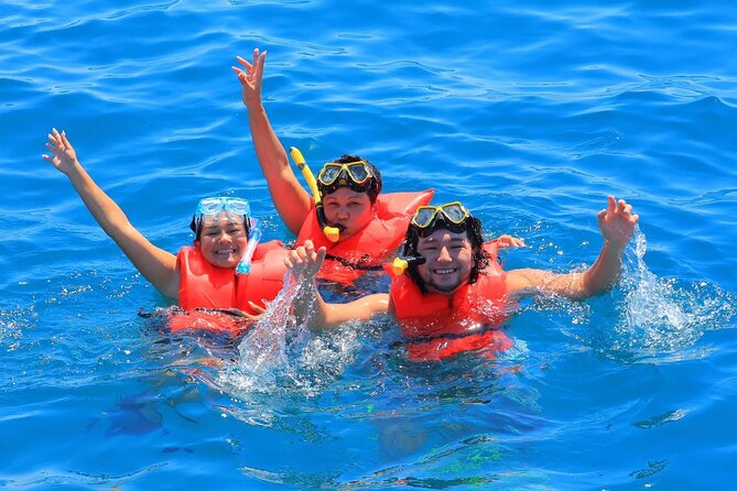 Cabo San Lucas Catamaran Cruise: Snorkel or Sunset Adventure - El Arco, Lover’s Beach, and Cabo’s signature view