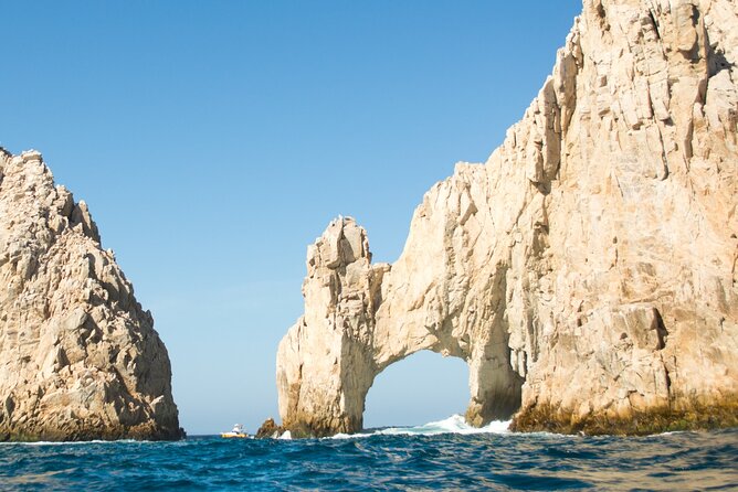 Cabo San Lucas City Tour And Arch Glass Bottom Boat Ride - The city tour: useful introduction or shopping route?