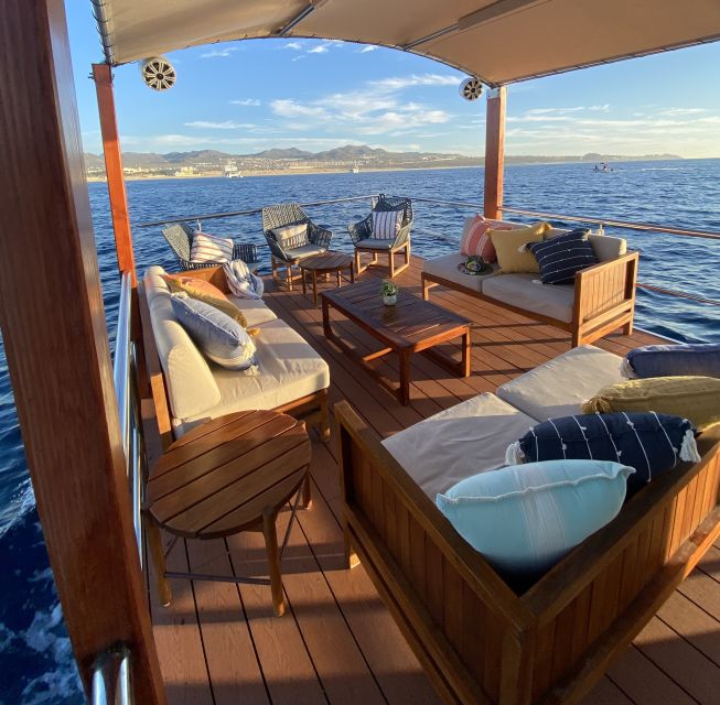 Cabo San Lucas: Private Catamaran Cruise - A private afternoon on Cabo’s famous bay