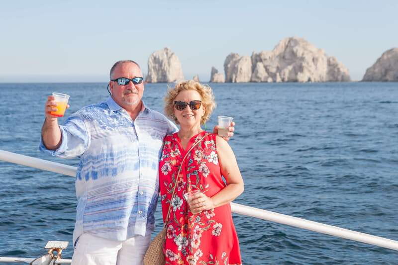 Cabo San Lucas: Sunset Cruise with Wine and Jazz - A sunset built around music, drinks, and small bites
