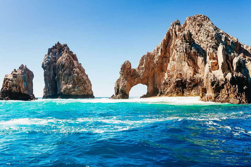 Cabo San Lucas: Sunset Dinner Cruise - Why the marine setting adds value