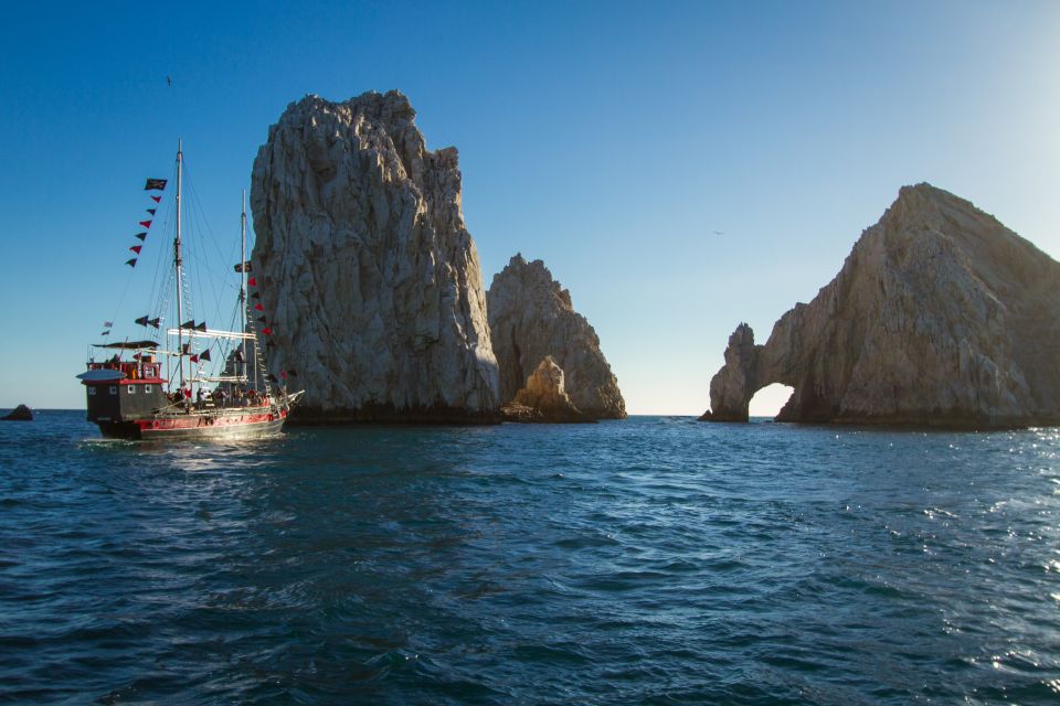Cabo San Lucas: Sunset Pirate Ship Cruise with Dinner Show - Who will enjoy this Cabo sunset cruise
