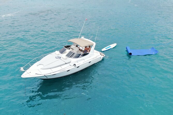 Cabo San Lucas Yacht Rental all inclusive - The private price is strongest with six people