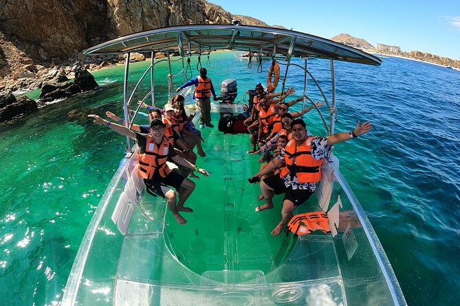 Crystal Clear Boat Tour in Los Cabos - Looking below the boat