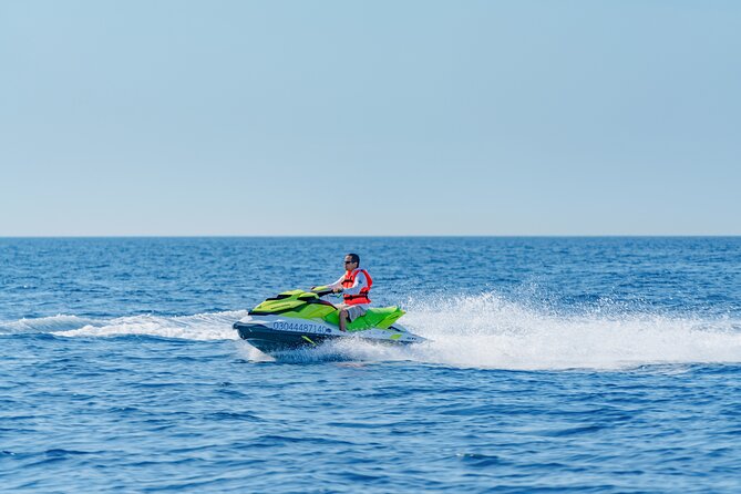 Double Jet Ski and Boat Ride in The Sea of Cortez Guided Tour - The speedboat ride past Cabo’s famous Arch