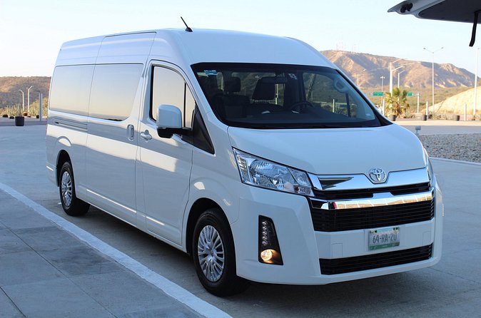 Economic Los Cabos Airport Transportation - What the ride is like inside the van