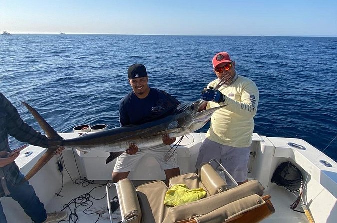 Exclusive Fishing Experience in Los Cabos – Aboard the Phantom I - Is $578 a fair price for four people?