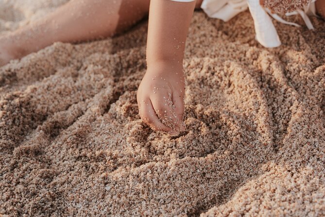 Family photo shoot on beach monuments - What you receive after the camera stops