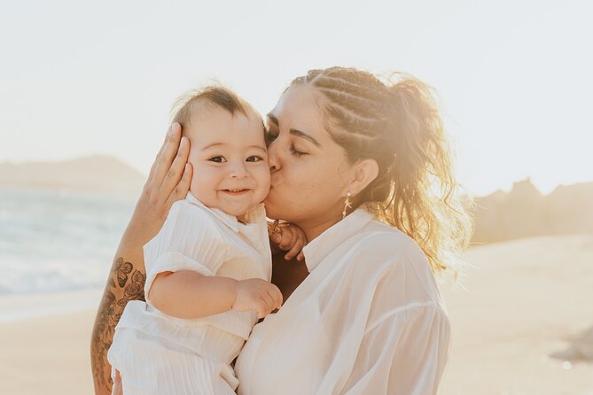Family photo shoot on beach monuments - How the 45 to 120 minute session works