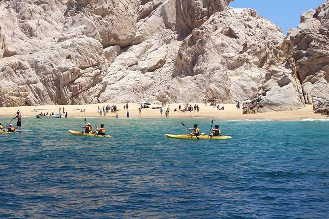 Famous Arch tour with Glass Bottom Boat. - Pelican Rock and the small glass windows