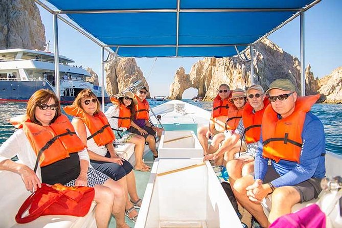 Famous Arch tour with Glass Bottom Boat. - Price, extra fees, and what you really receive