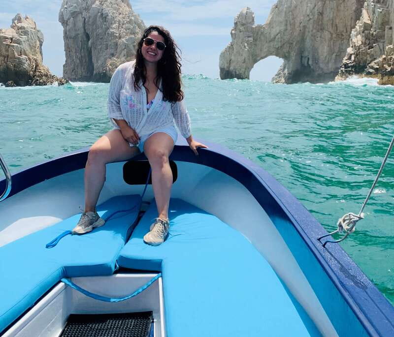 From Cabo San Lucas: Lovers Beach and El Arco Boat Trip - Lover’s Beach, clear water, and limited free time