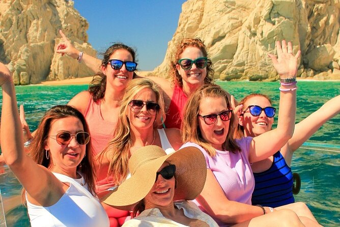 Glass-bottom Boat Experience in Los Cabos Bay - What the bay views add to the ride