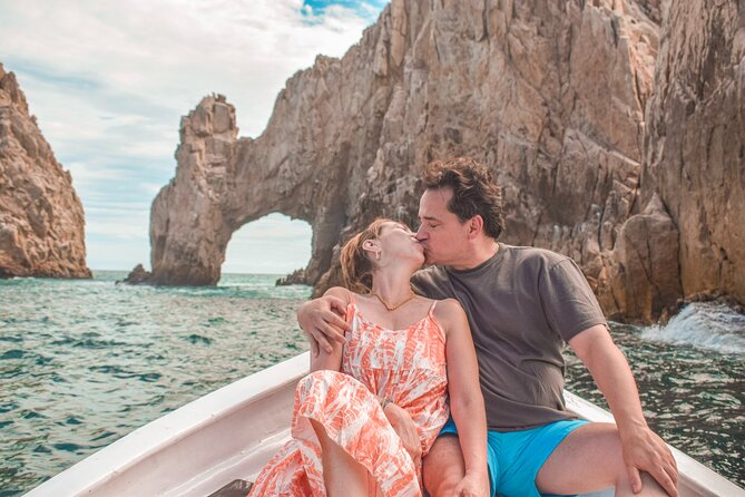 Glass-bottom boat tour to the Arch + beach time - A close look at El Arco from the water