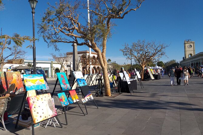 Half Day Tour - Los Cabos City Tour with visit to the Arch - Cabo San Lucas plazas and the road to the water