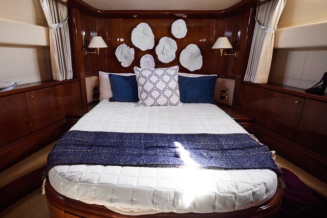 Heather Nikki 80 ft Italian Azimut Yacht Rental - Open Bar and Personal Bartender Service