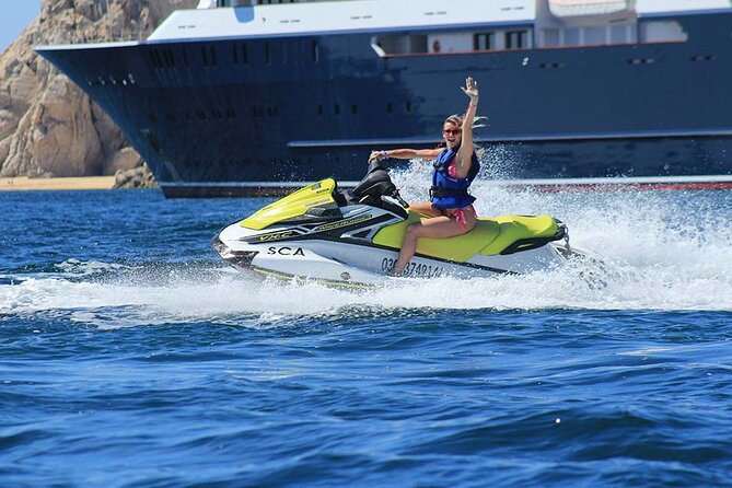 Jetski Ride Activity in El Medano Beach of Mexico - Marine life and winter timing