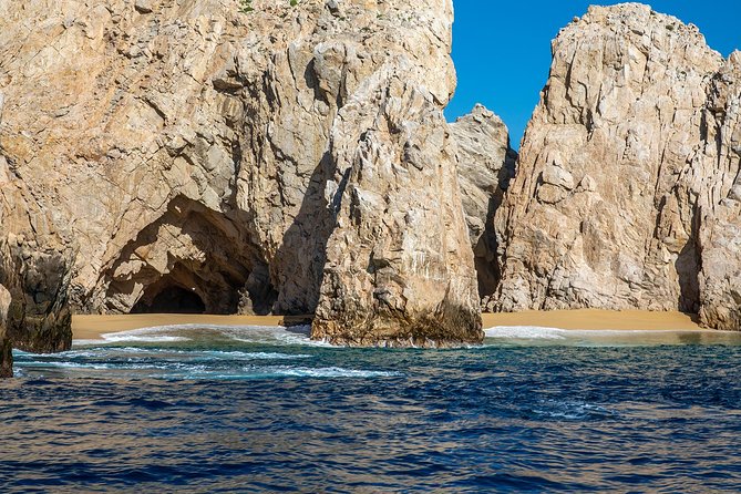 Land’s End Experience – Arch, Beaches & Marine Life - Lover’s Beach and Divorce Beach are seen from the Cabo side