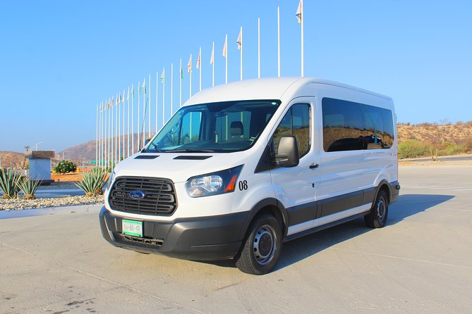 Los Cabos Airport One Way Shuttle Only Arrival - Luggage, vacation rentals, and other limits