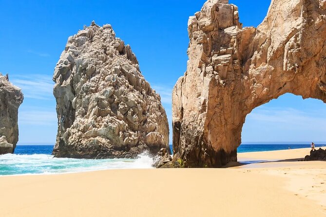 Los Cabos Airport Private Transfer SJD to Multiple Destinations - The airport meeting point deserves careful attention