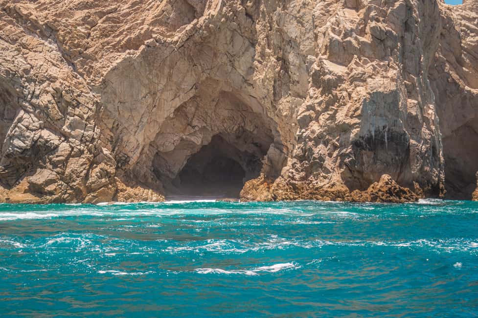 los cabos arch tour & drinks +snorkel tour - The boat route to El Arco and the sea lions