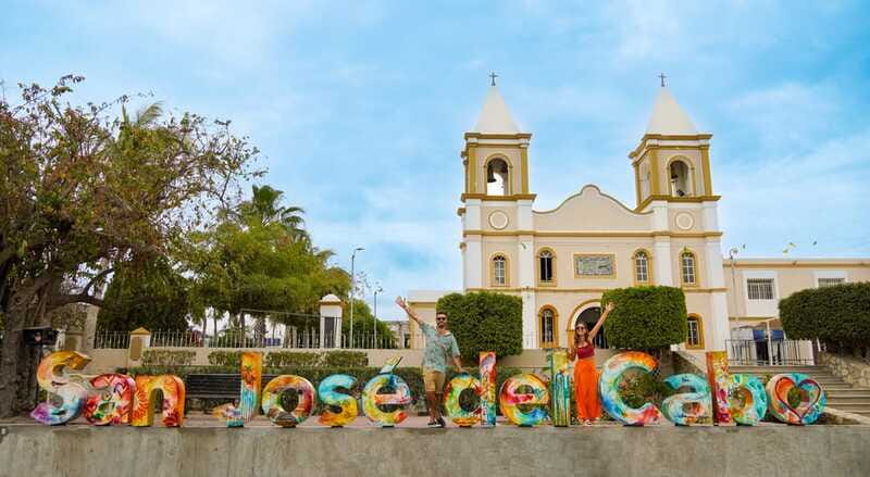 Los Cabos Famous Arch cruise, City tour and Lunch - Walking through downtown San José del Cabo
