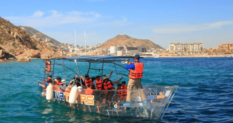 Los Cabos: Get to know the arch on the iconic transparent boat tour - Why the transparent boat changes the Cabo view