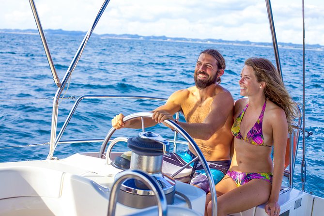 Los Cabos Luxury Sailing, Snorkel and Lunch Cruise - Hotel pickup requires careful planning