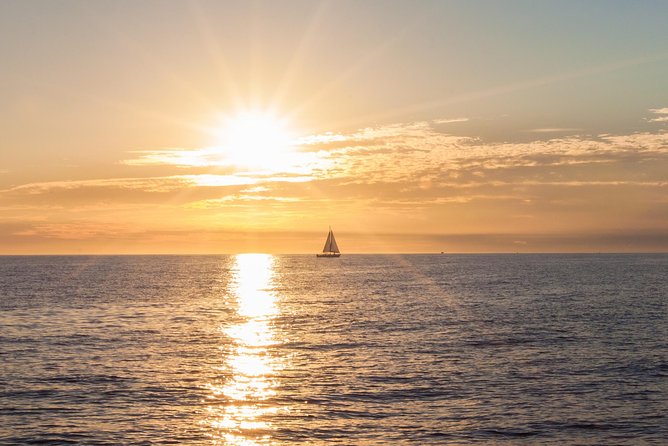 Los Cabos Luxury Sunset Sail with Light Appetizers and Open Bar - The sunset is the real headliner