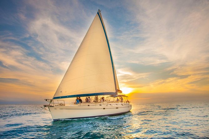 Los Cabos Luxury Sunset Sail with Light Appetizers and Open Bar - How the crew shapes the evening